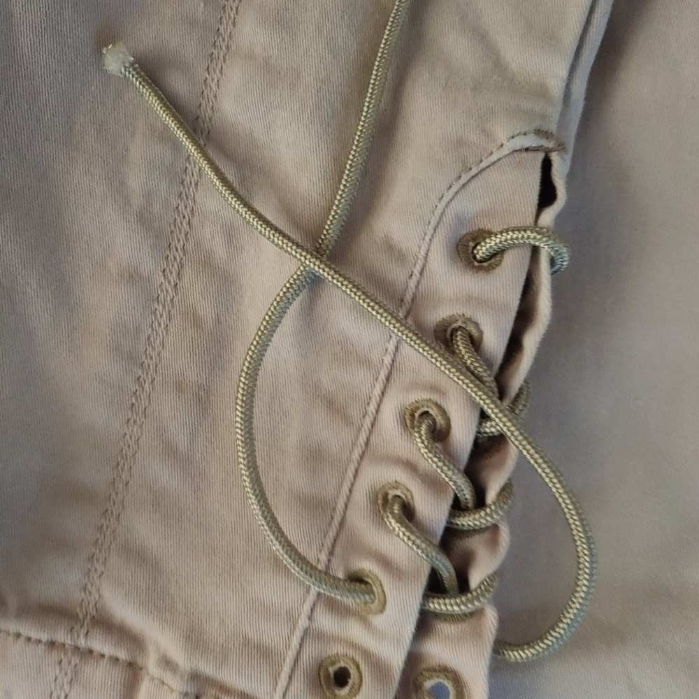 White House Black Market jeans. SIZE 4 - Picture 6 of 8